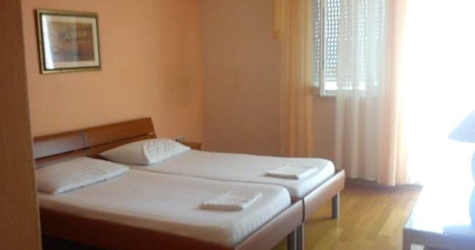 Vlado vila - apartmán pro 5 osob se 2 ložnicemi, 1. patro - Omiš-Duće - 101 CK Zemek - Chorvatsko