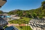 Hotel Eldar Garden Resort: fotografie vybavení exteriérů a interiérů ubytování.