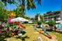Hotel Eldar Garden Resort: fotografie vybavení exteriérů a interiérů ubytování.