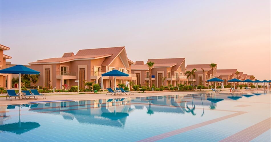 Hotel Pickalbatros Sea World: fotografie vybavení exteriérů a interiérů ubytování.