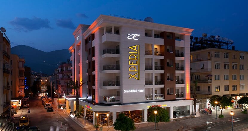 Xperia-Saray-Beach (1)