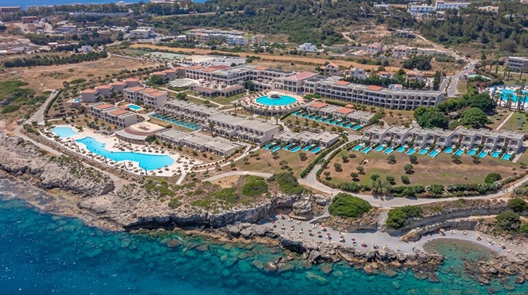 Hotel Kresten Royal Euphoria Resort: fotografie vybavení exteriérů a interiérů ubytování.