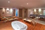 Hotel Kresten Royal Euphoria Resort: fotografie vybavení exteriérů a interiérů ubytování.