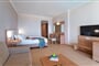 Hotel Kresten Royal Euphoria Resort: fotografie vybavení exteriérů a interiérů ubytování.
