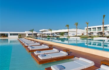 Gennadi Grand Resort