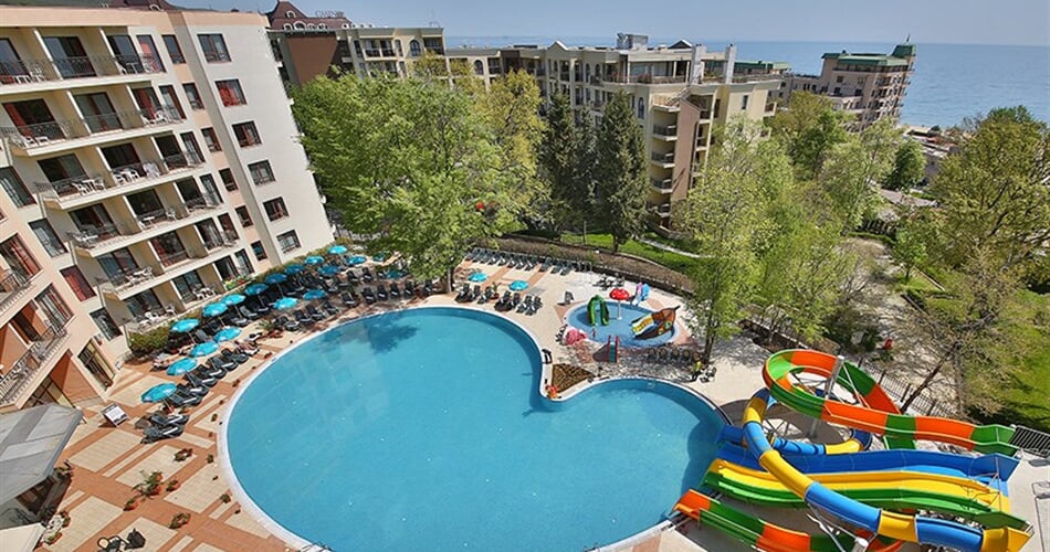 Prestige-Aquapark-Golden-Sands-Hotel-8