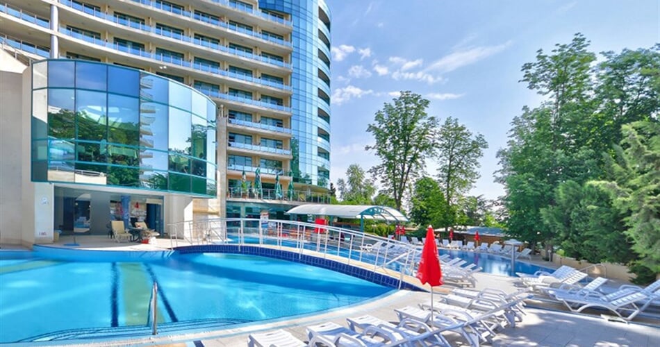 Marina-Grand-Beach-Hotel-2