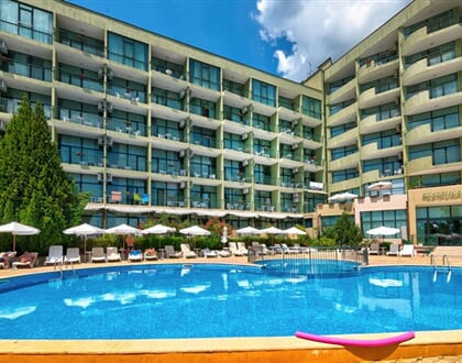 Palm-Beach-Hotel-3