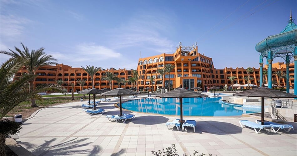 Hotel Calimera Blend Paradise Resort: fotografie vybavení exteriérů a interiérů ubytování.