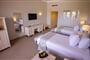 Hotel Calimera Blend Paradise Resort: fotografie vybavení exteriérů a interiérů ubytování.