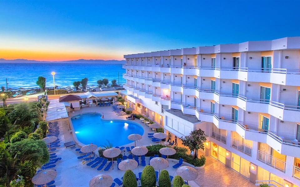 Hotel Lito - Rhodos: fotografie vybavení exteriérů a interiérů ubytování.