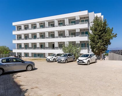 Hotel Lito - Rhodos: fotografie vybavení exteriérů a interiérů ubytování.