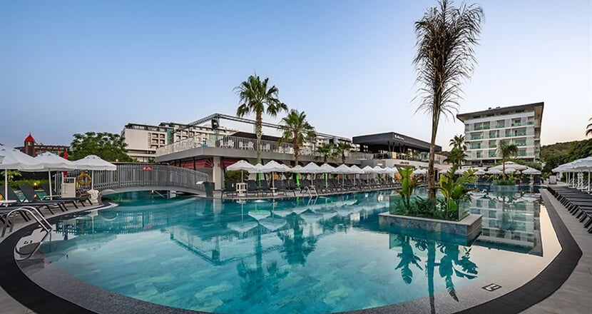 White-City-Resort-Hotel-110