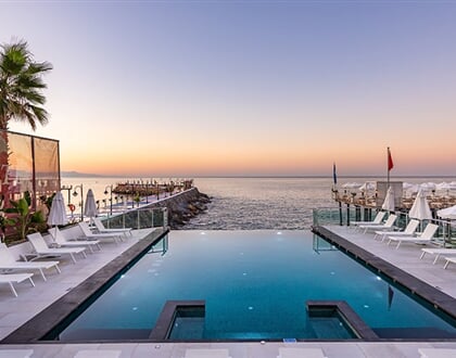 White-City-Resort-Hotel-610