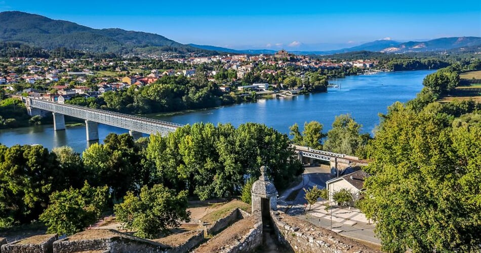 Foto - Portugalská svatojakubská cesta + SANTIAGO DE COMPOSTELA + PORTO (letecky z Vídn