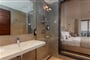 Cliff - Superior room bathroom (1)