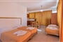 Aparthotel Kavros Garden: fotografie vybavení exteriérů a interiérů ubytování.
