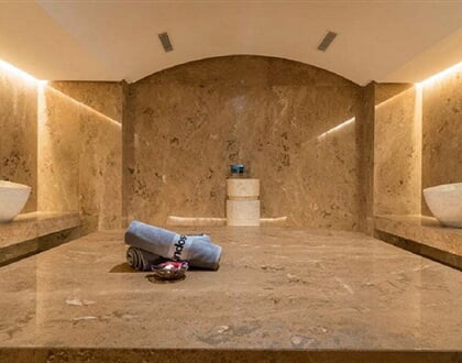 Hotel Lindos Village Resort & Spa: fotografie vybavení exteriérů a interiérů ubytování.