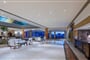 Hotel Amwaj Oyoun Beach Resort: fotografie vybavení exteriérů a interiérů ubytování.