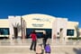 Hotel Amwaj Oyoun Beach Resort: fotografie vybavení exteriérů a interiérů ubytování.