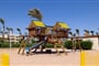 Hotel Amwaj Oyoun Beach Resort: fotografie vybavení exteriérů a interiérů ubytování.
