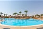 Hotel Parrotel Beach Resort: fotografie vybavení exteriérů a interiérů ubytování.