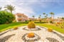 Hotel Parrotel Beach Resort: fotografie vybavení exteriérů a interiérů ubytování.