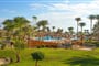 Hotel Parrotel Beach Resort: fotografie vybavení exteriérů a interiérů ubytování.