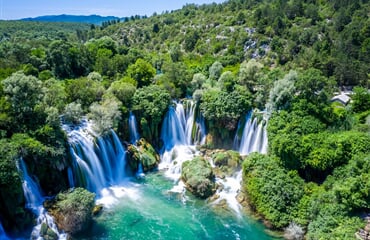 Bosna a Hercegovina + SARAJEVO + KOUPÁNÍ U VODOPÁDŮ KRAVICA (letecky z Prahy)