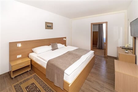 Punat - Omorika hotel ***