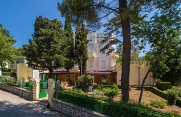 Crikvenica - Ružica hotel vila ***
