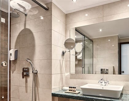 Hotel Esperos Village Blue & Spa: fotografie vybavení exteriérů a interiérů ubytování.