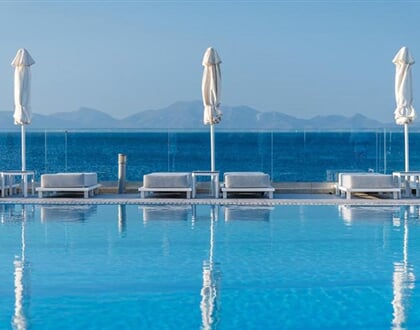 Hotel Dimitra Beach Hotel & Suites: fotografie vybavení exteriérů a interiérů ubytování.