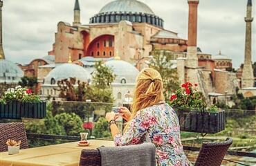 To nejlepší z Istanbulu + PALÁC DOLMABAHÇE + CISTERNA YEREBATAN (letecky z Prahy