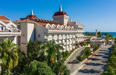 Aydinbey Famous Resort