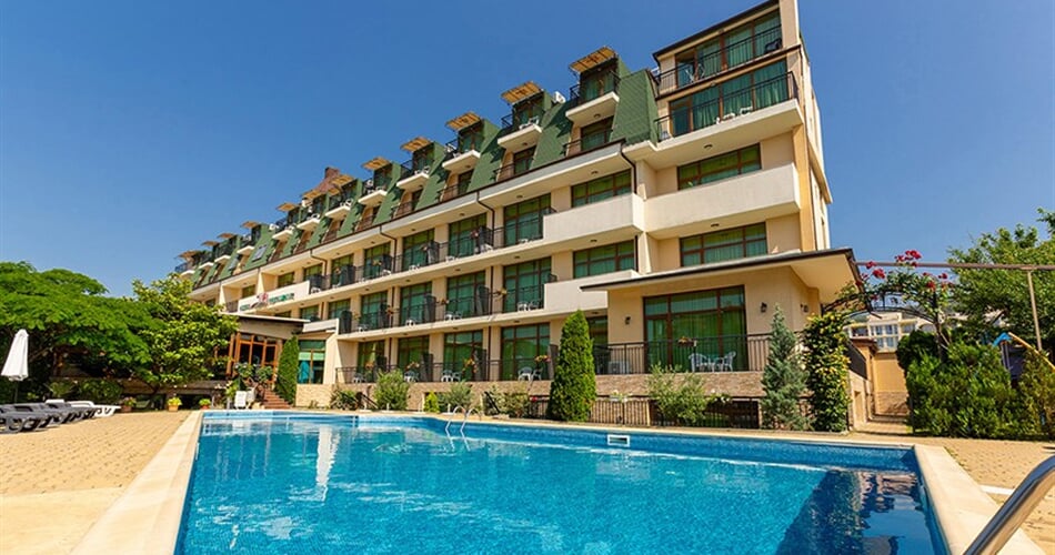 Julia-Hotel-1