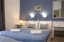 Irene-Beach-Apts-20
