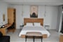Hotel Mythical Coast Wellness Retreat: fotografie vybavení exteriérů a interiérů ubytování.