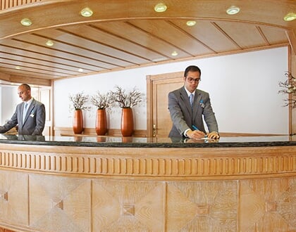Aparthotel Grupotel Los Príncipes & Spa: fotografie vybavení exteriérů a interiérů ubytování.