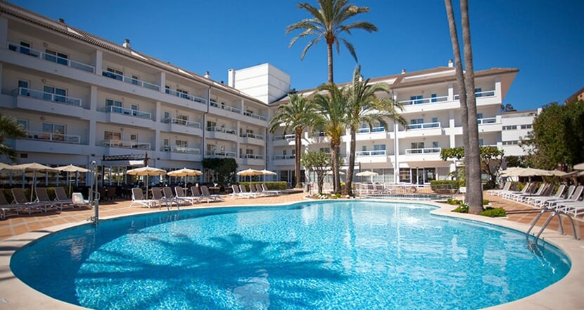 Grupotel-Alcudia-Suite-Hotel-3