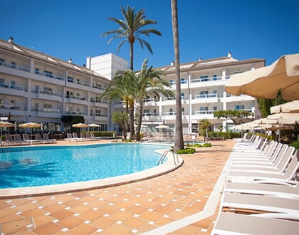 Grupotel-Alcudia-Suite-Hotel-2