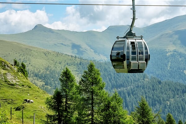 ÚŽASNÁ TURISTIKA V ALPÁCH - LAST MINUTE