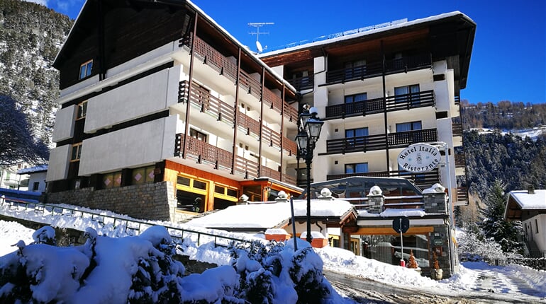 Hotel Italia, Brusson (17)