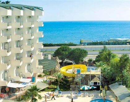 Hotel Asrin Beach: fotografie vybavení exteriérů a interiérů ubytování.