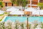 Bazén v resortu, Palau, Sardinie