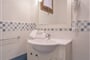 Koupelna apartmánu, Palau, Sardinie