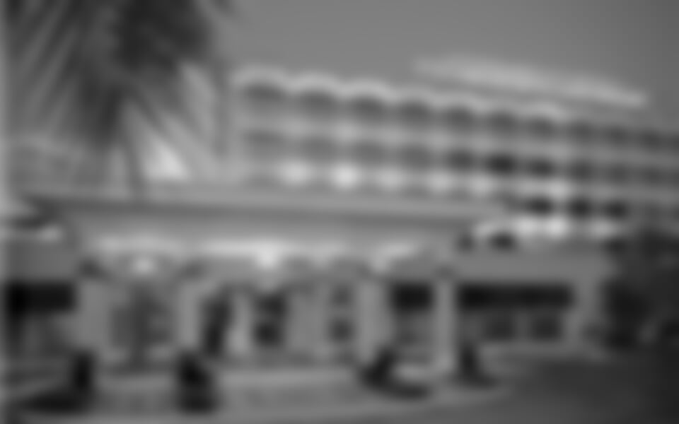 Emiráty - Abu Dhabi - Le Meridien Abu Dhabi****