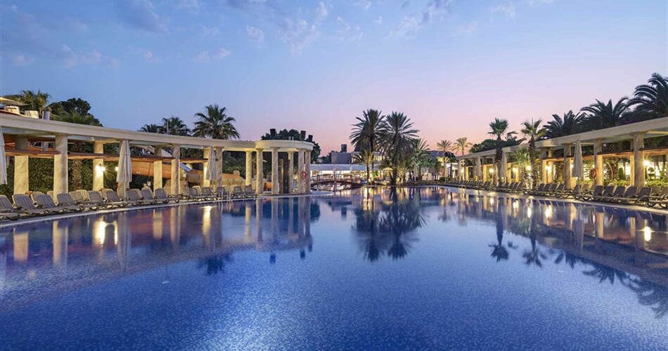 csm_ayt31075-tml-belek-activity-pool-6_53f2977464