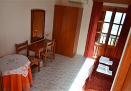 Amoopi - Lakki Beach