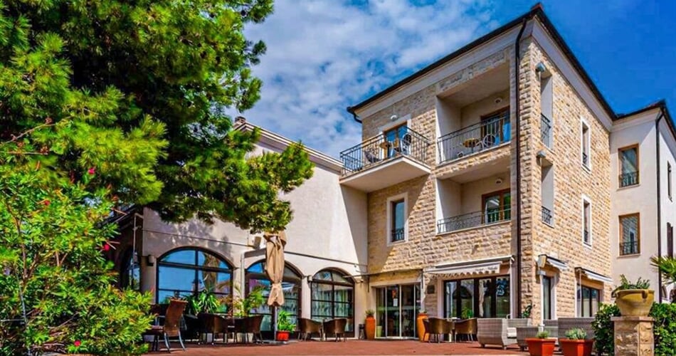 Nikola hotel - Vodice - 101 CK Zemek - Chorvatsko